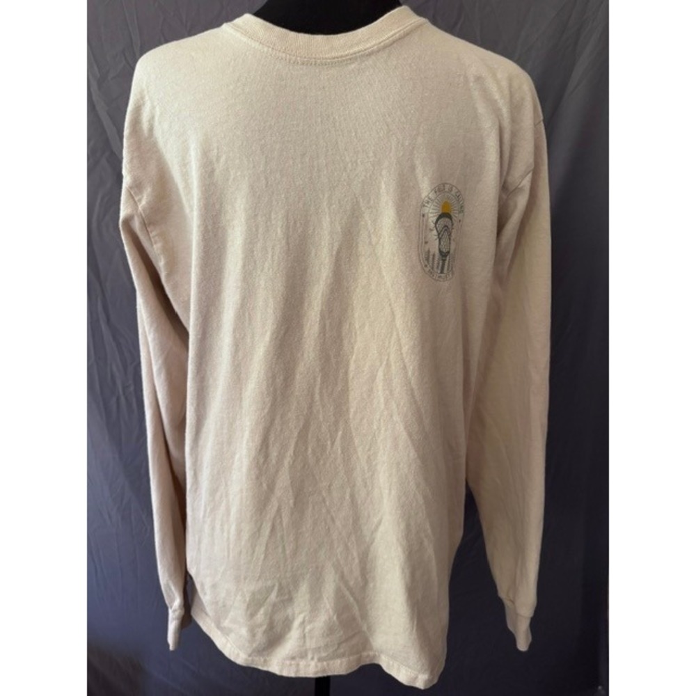 Adrenaline Lacrosse The Field Is Calling Long Sleeve Graphic T-Shirt Tan Mens L